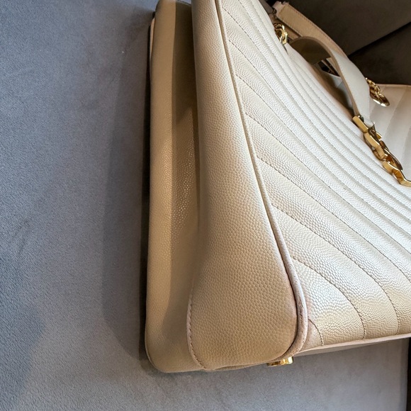 Reserved- YSL Matelasse Quilted Shopper Tote Bag beige gold - Picture 14 of 17